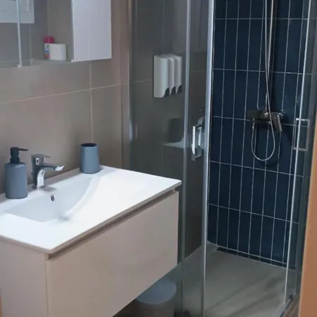 Agias Sofia's Cozy 2 Daire Selanik