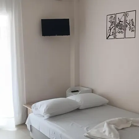 Agias Sofia's Cozy 2 *